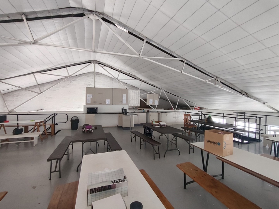 To Let Commercial Property for Rent in Maitland Western Cape